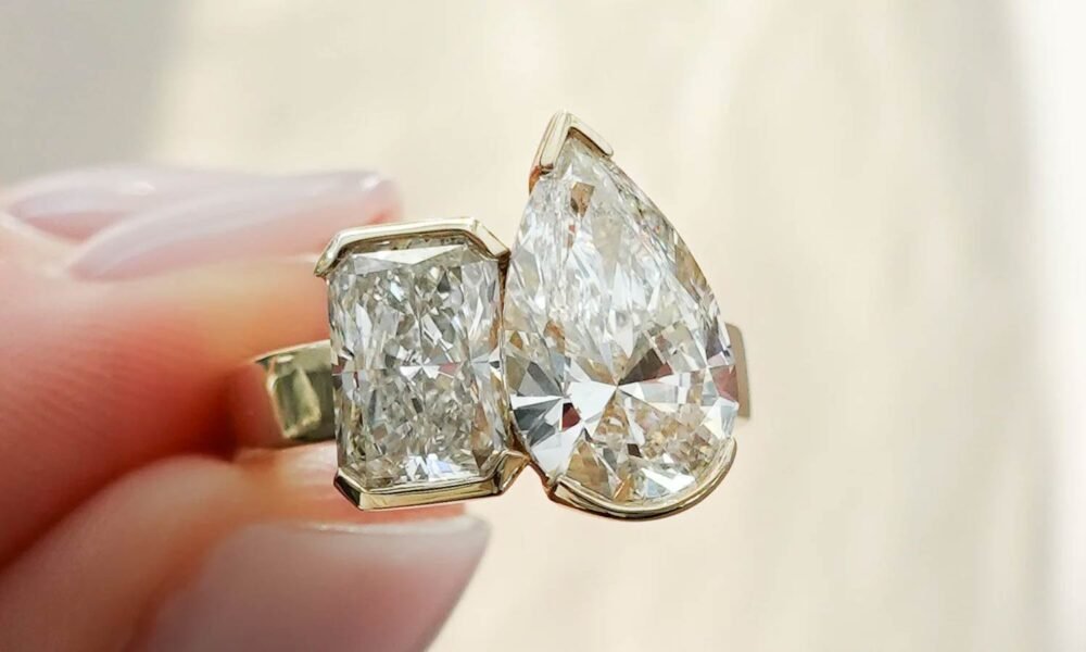 How to Design a Custom Engagement Ring That Reflects Your Love Story ...
