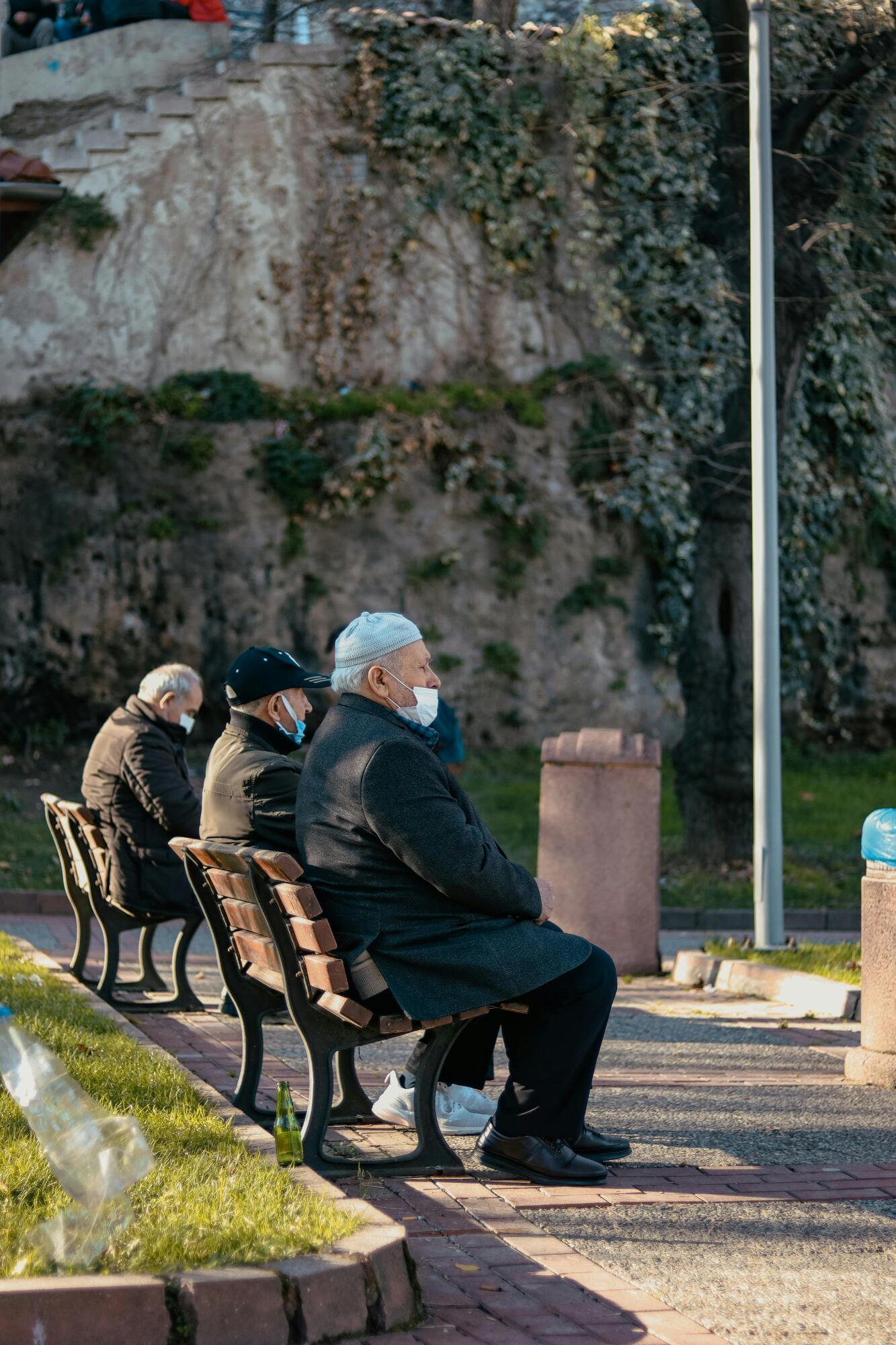 Protect Elderly Loved Ones with Sun Safety Guidelines